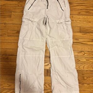 Women’s American Eagle White Cargo Pants